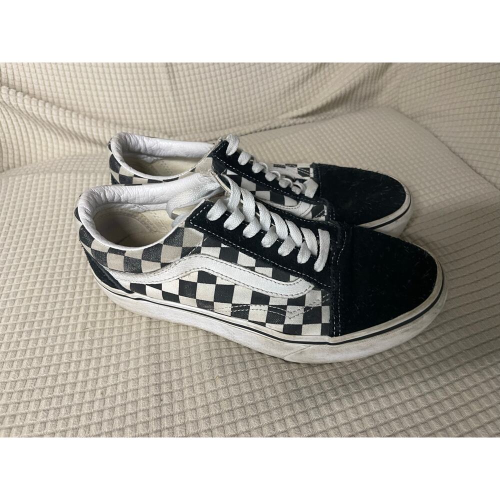 Vans womens 7 mens 5.5 classic checkered skate shoes